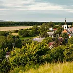 Kakukk Vendéglő Panzió Bed & Breakfast 4*