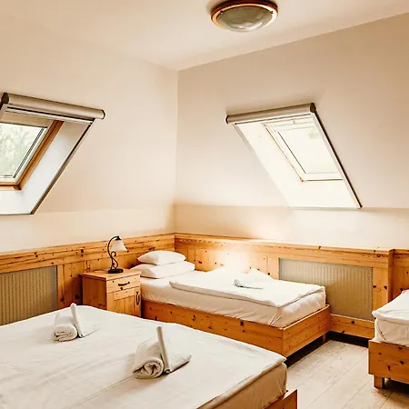 Bed & Breakfast Kakukk Vendeglo Panzio 4*