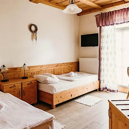 Kakukk Vendeglo Panzio Bed & Breakfast