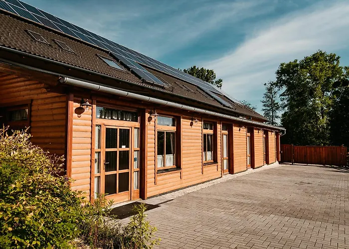 Frühstückspension Kakukk Vendeglo Panzio 4*