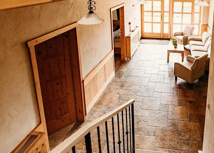 Frühstückspension Kakukk Vendeglo Panzio 4*